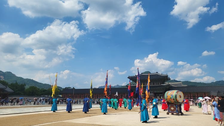 The Korean Australian Boy Visits Gyeongbokgung